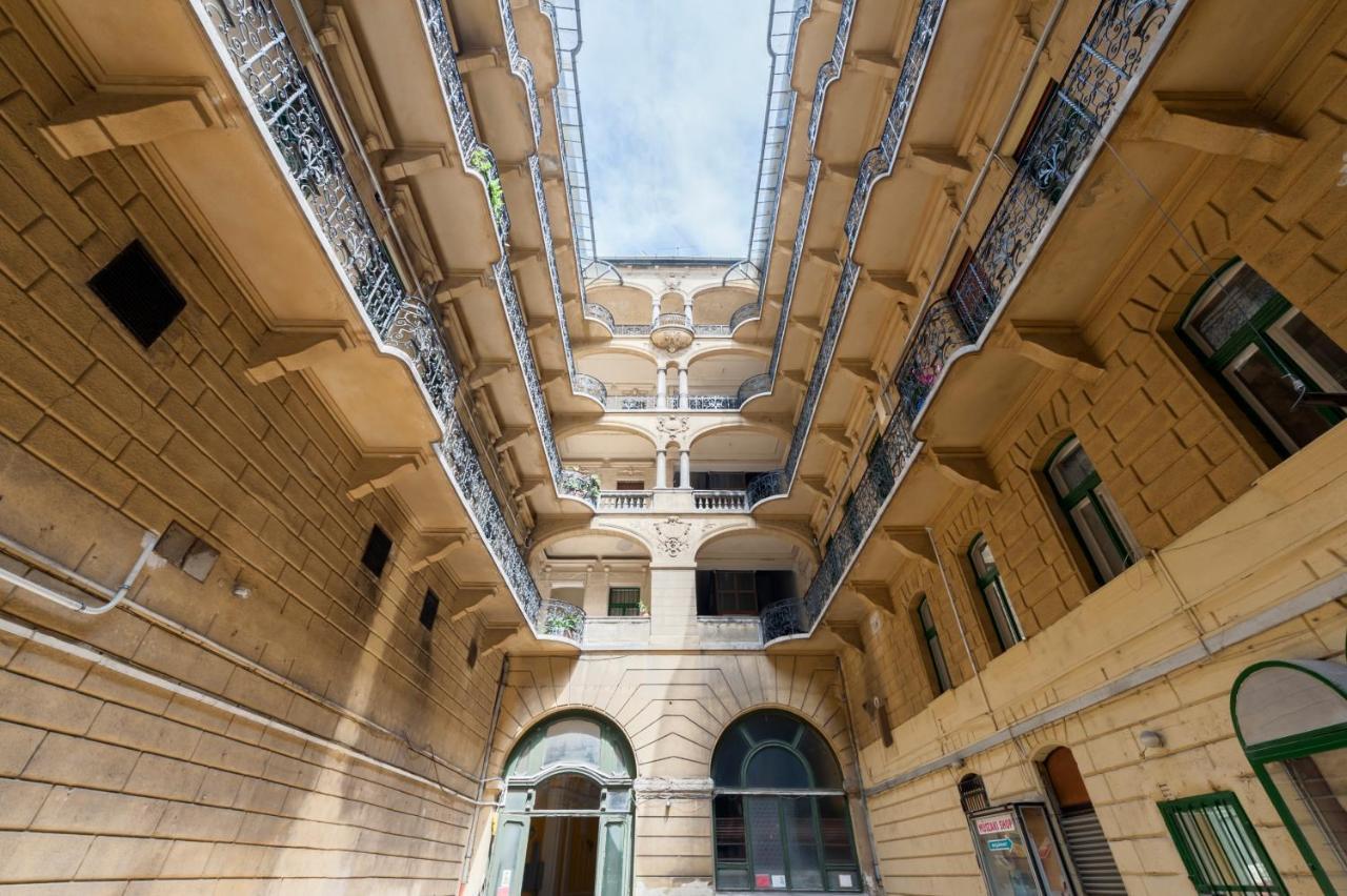 Central Seven Erzsebet Krt Budapest Eksteriør bilde