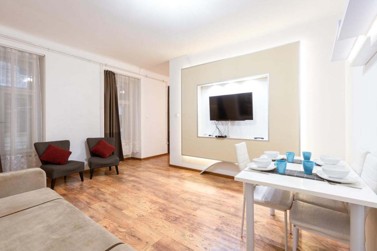 Central Seven Erzsebet Krt Budapest Eksteriør bilde